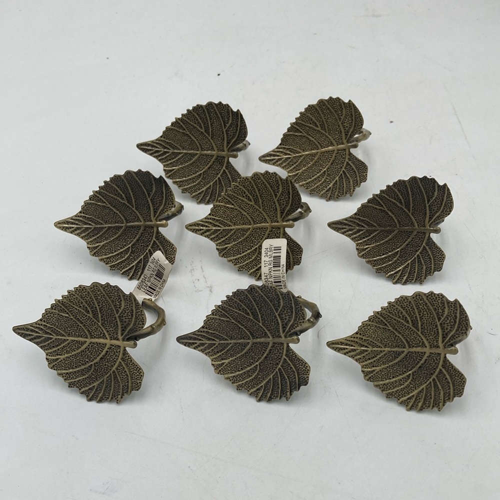 Williams Sonoma Metal Leaf Napkin Rings